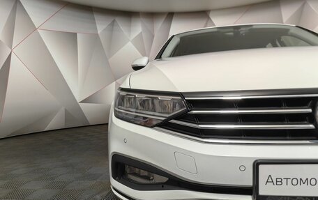 Volkswagen Passat B8 рестайлинг, 2020 год, 3 130 000 рублей, 10 фотография