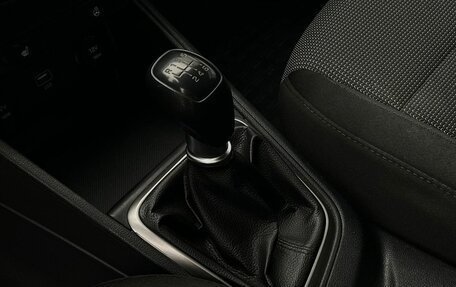 Hyundai Solaris II рестайлинг, 2019 год, 1 249 000 рублей, 10 фотография