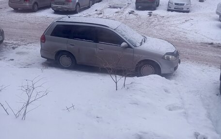 Nissan Wingroad III, 2003 год, 400 000 рублей, 3 фотография