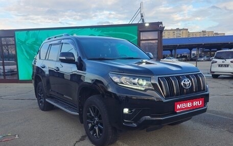 Toyota Land Cruiser Prado 150 рестайлинг 2, 2021 год, 7 500 000 рублей, 1 фотография