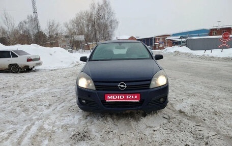 Opel Astra H, 2004 год, 220 000 рублей, 1 фотография