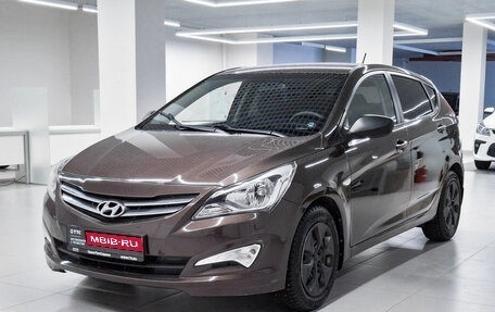 Hyundai Solaris II рестайлинг, 2015 год, 1 175 000 рублей, 1 фотография