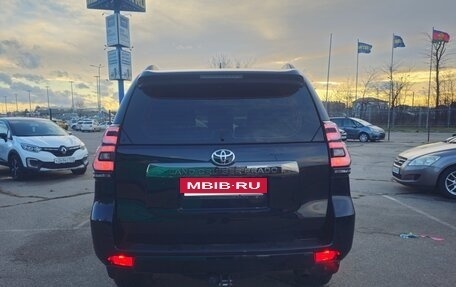 Toyota Land Cruiser Prado 150 рестайлинг 2, 2021 год, 7 500 000 рублей, 6 фотография