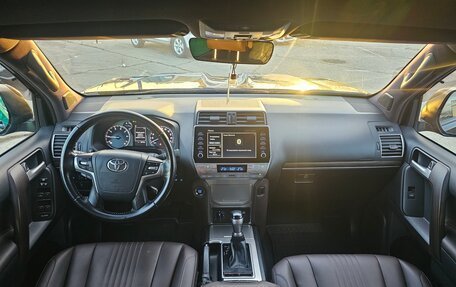 Toyota Land Cruiser Prado 150 рестайлинг 2, 2021 год, 7 500 000 рублей, 19 фотография