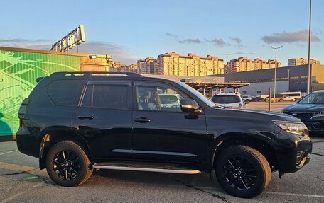 Toyota Land Cruiser Prado 150 рестайлинг 2, 2021 год, 7 500 000 рублей, 22 фотография
