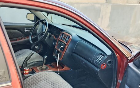 Hyundai Sonata IV рестайлинг, 2004 год, 250 000 рублей, 8 фотография