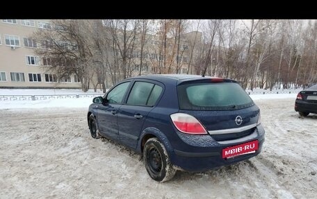 Opel Astra H, 2004 год, 220 000 рублей, 3 фотография