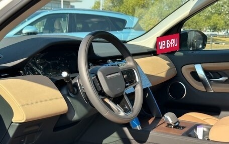 Land Rover Discovery Sport I рестайлинг, 2025 год, 7 190 000 рублей, 12 фотография