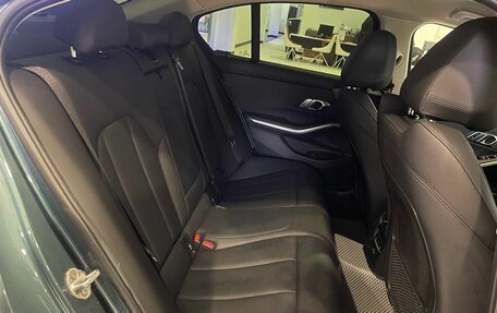 BMW 3 серия, 2021 год, 3 698 000 рублей, 13 фотография