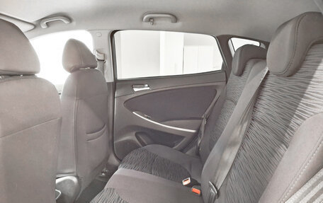 Hyundai Solaris II рестайлинг, 2015 год, 1 175 000 рублей, 15 фотография