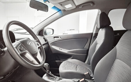 Hyundai Solaris II рестайлинг, 2015 год, 1 175 000 рублей, 20 фотография