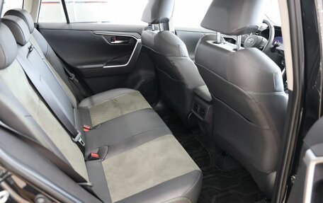 Toyota RAV4, 2025 год, 4 340 000 рублей, 16 фотография