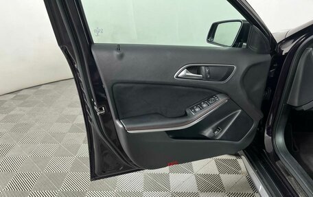 Mercedes-Benz GLA, 2015 год, 1 949 000 рублей, 9 фотография