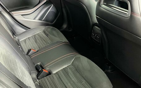 Mercedes-Benz GLA, 2015 год, 1 949 000 рублей, 13 фотография