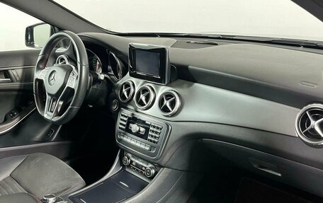 Mercedes-Benz GLA, 2015 год, 1 949 000 рублей, 15 фотография