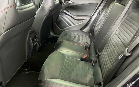 Mercedes-Benz GLA, 2015 год, 1 949 000 рублей, 14 фотография