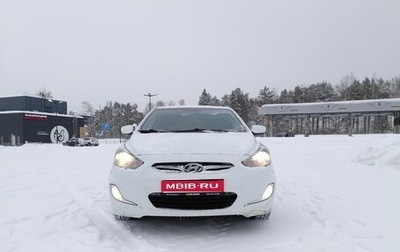 Hyundai Solaris II рестайлинг, 2013 год, 720 000 рублей, 1 фотография