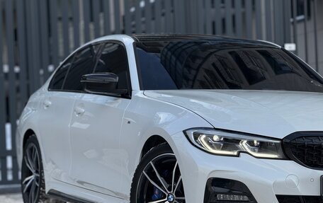 BMW 3 серия, 2019 год, 3 790 000 рублей, 15 фотография