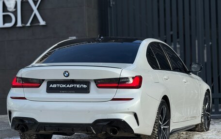 BMW 3 серия, 2019 год, 3 790 000 рублей, 18 фотография