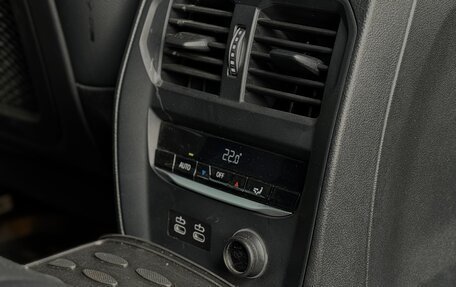 BMW 3 серия, 2019 год, 3 790 000 рублей, 36 фотография