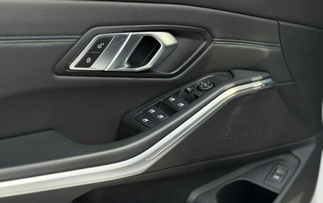 BMW 3 серия, 2019 год, 3 790 000 рублей, 34 фотография