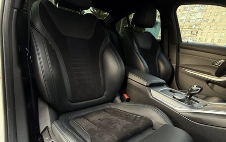 BMW 3 серия, 2019 год, 3 790 000 рублей, 37 фотография