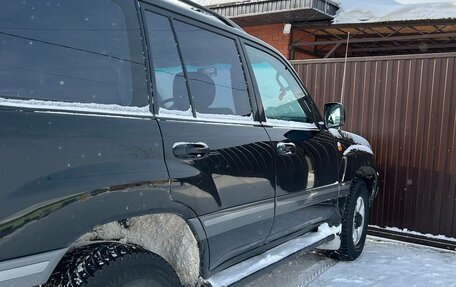 Toyota Land Cruiser 100 рестайлинг 2, 1999 год, 1 200 000 рублей, 15 фотография