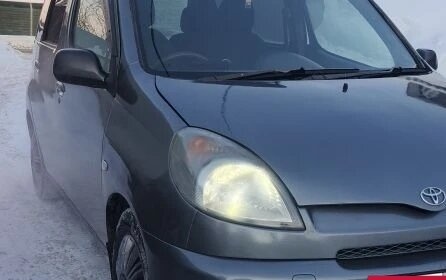 Toyota FunCargo, 2000 год, 325 000 рублей, 4 фотография