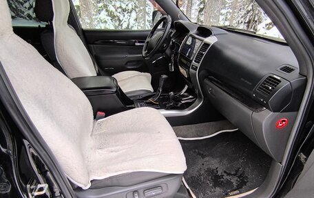 Toyota Land Cruiser Prado 120 рестайлинг, 2008 год, 1 650 000 рублей, 6 фотография