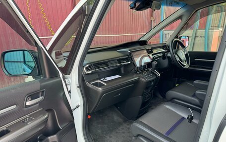 Honda Stepwgn IV, 2020 год, 2 550 000 рублей, 8 фотография