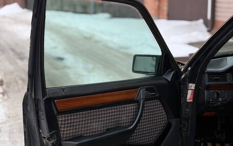 Mercedes-Benz E-Класс, 1993 год, 275 000 рублей, 7 фотография