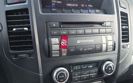 Mitsubishi Pajero IV, 2008 год, 1 700 000 рублей, 21 фотография