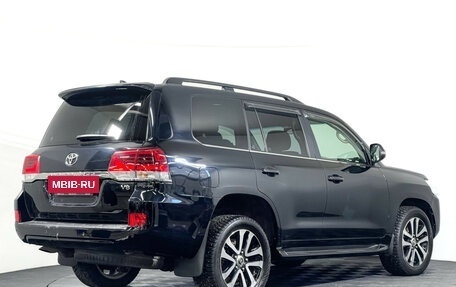 Toyota Land Cruiser 200, 2019 год, 7 597 000 рублей, 5 фотография