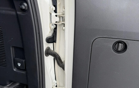 Toyota Land Cruiser Prado 150 рестайлинг 2, 2021 год, 7 450 000 рублей, 11 фотография