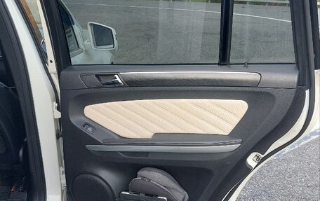 Mercedes-Benz GL-Класс, 2011 год, 2 100 000 рублей, 17 фотография