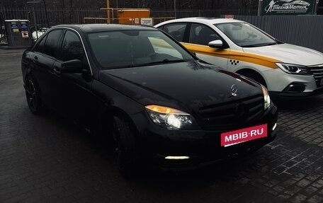 Mercedes-Benz C-Класс, 2010 год, 850 000 рублей, 9 фотография