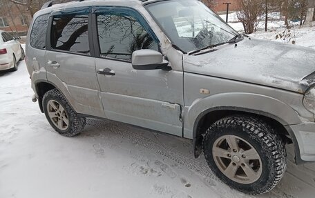 Chevrolet Niva I рестайлинг, 2013 год, 395 000 рублей, 2 фотография