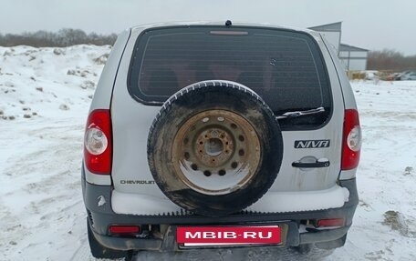 Chevrolet Niva I рестайлинг, 2013 год, 371 000 рублей, 6 фотография