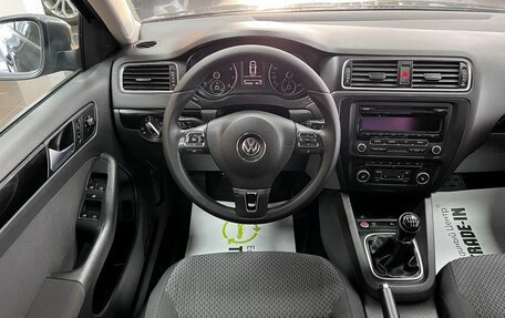 Volkswagen Jetta VI, 2012 год, 1 225 000 рублей, 12 фотография