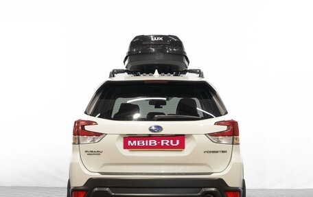 Subaru Forester, 2018 год, 2 799 000 рублей, 5 фотография