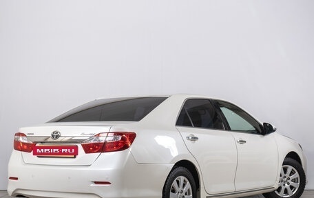 Toyota Camry, 2011 год, 1 369 000 рублей, 7 фотография
