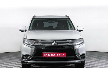 Mitsubishi Outlander III рестайлинг 3, 2015 год, 1 841 000 рублей, 2 фотография