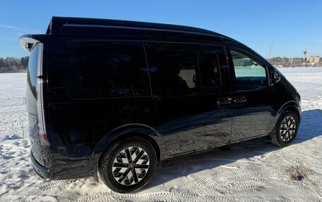 Hyundai Staria, 2023 год, 6 500 000 рублей, 4 фотография