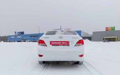 Hyundai Solaris II рестайлинг, 2013 год, 720 000 рублей, 5 фотография
