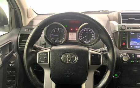 Toyota Land Cruiser Prado 150 рестайлинг 2, 2013 год, 2 858 000 рублей, 14 фотография