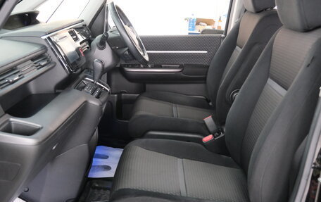 Honda Stepwgn IV, 2015 год, 1 899 000 рублей, 21 фотография