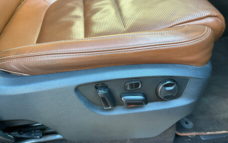 Volkswagen Touareg III, 2013 год, 2 249 000 рублей, 17 фотография