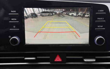 Hyundai Elantra, 2023 год, 1 590 000 рублей, 16 фотография