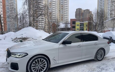 BMW 5 серия, 2021 год, 4 800 000 рублей, 4 фотография