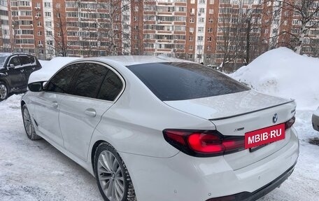 BMW 5 серия, 2021 год, 4 800 000 рублей, 3 фотография